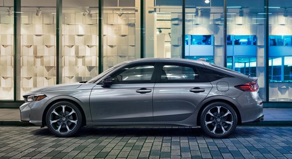 Itt a megújult Honda Civic e:HEV – vezettük a frissített hibridet